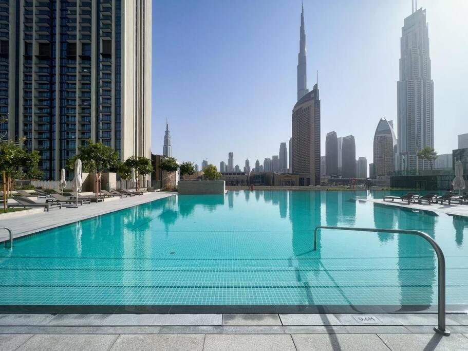 Luxurious 3br With Stunning Burj Khalifa Views 2808 Apartment *